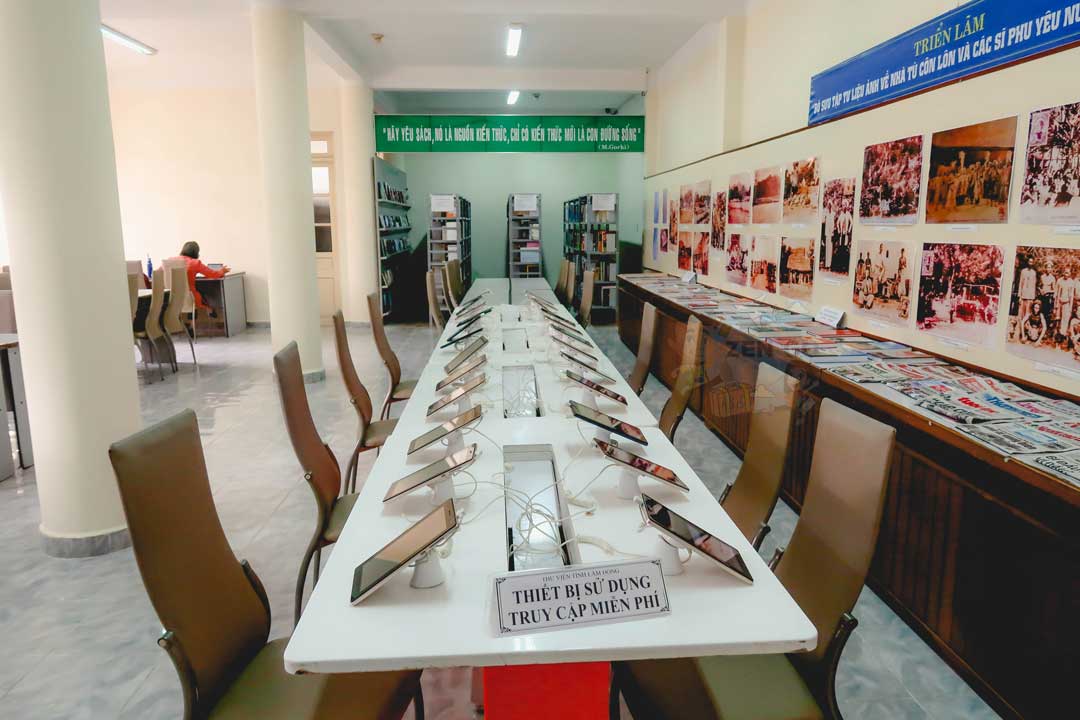 Một góc ngồi đọc sách